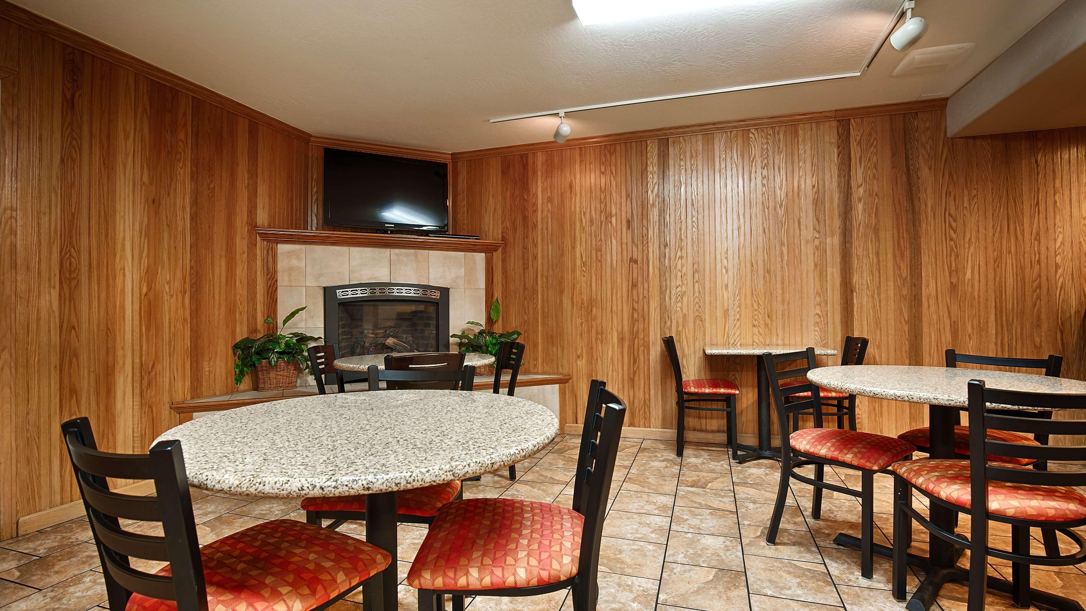 Best Western Plus Humboldt Bay Inn Eureka Exterior foto