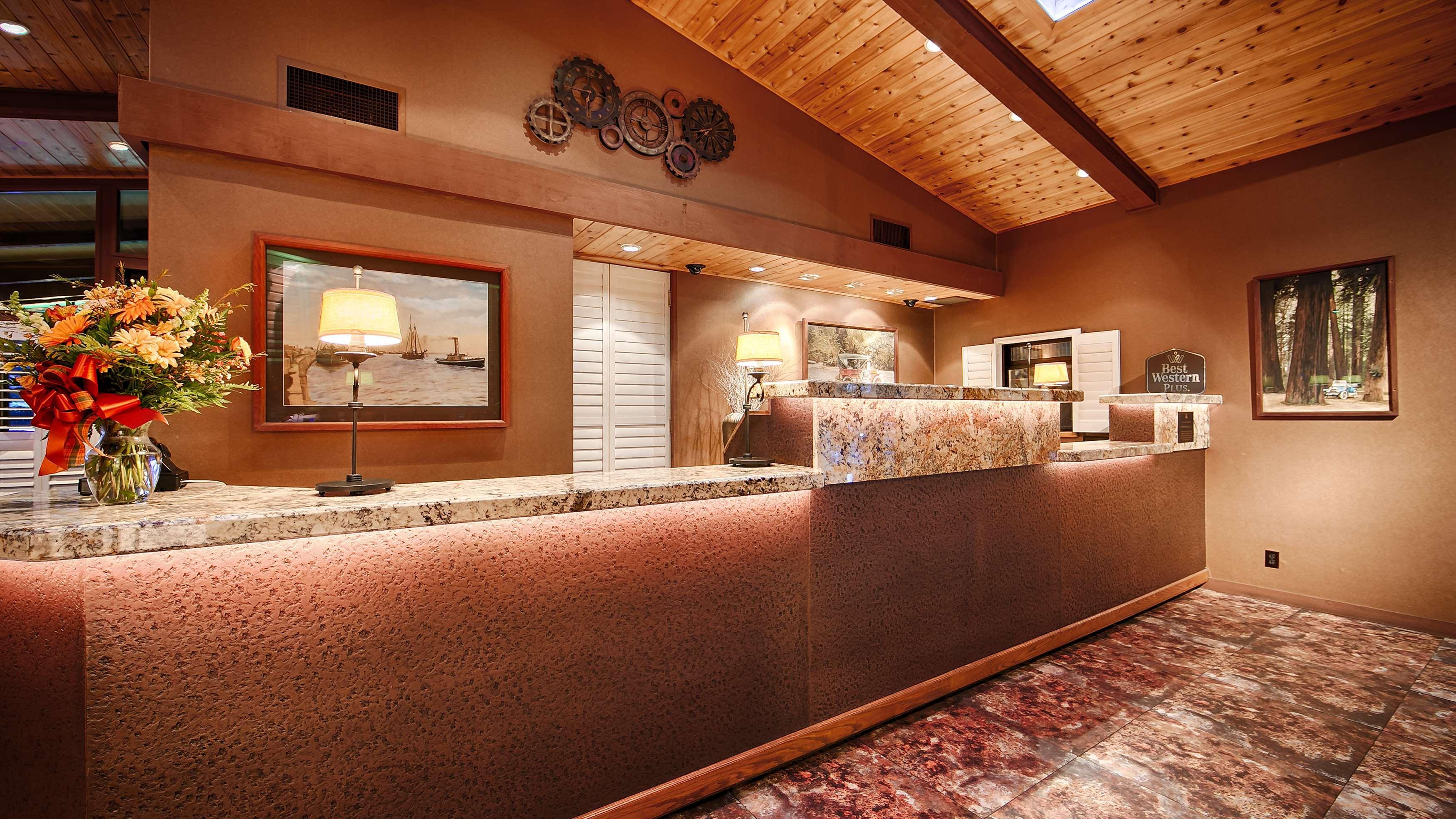 Best Western Plus Humboldt Bay Inn Eureka Exterior foto