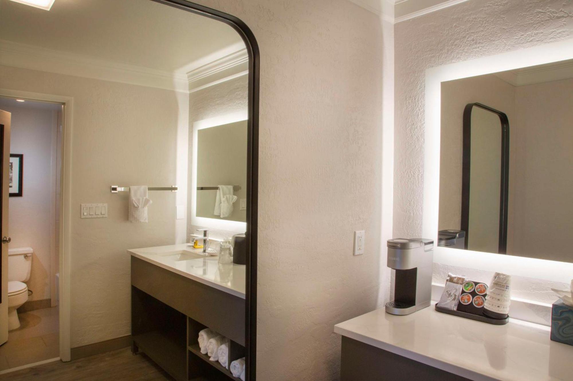 Best Western Plus Humboldt Bay Inn Eureka Exterior foto